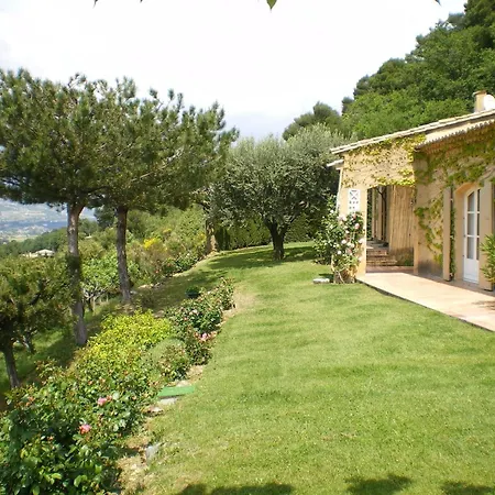 Sunny In Provence With Pool Holiday home Seguret